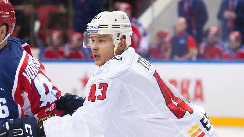 Александр Титов