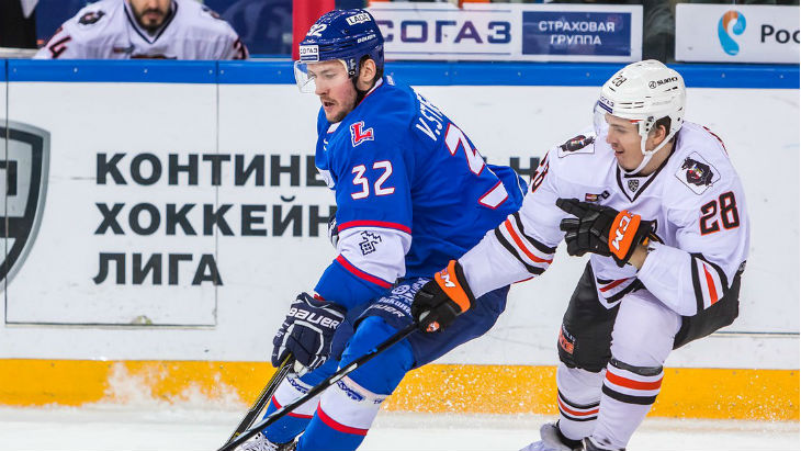 «Амур» — «Лада»