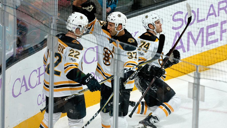 Хоккеисты «Бостона»