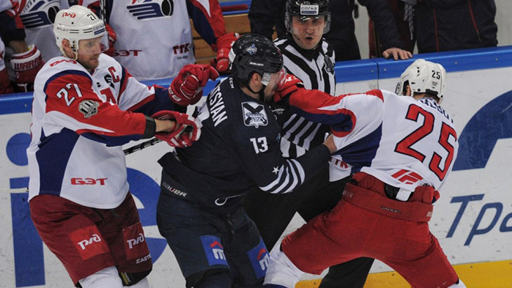 «Адмирал» — «Локомотив»