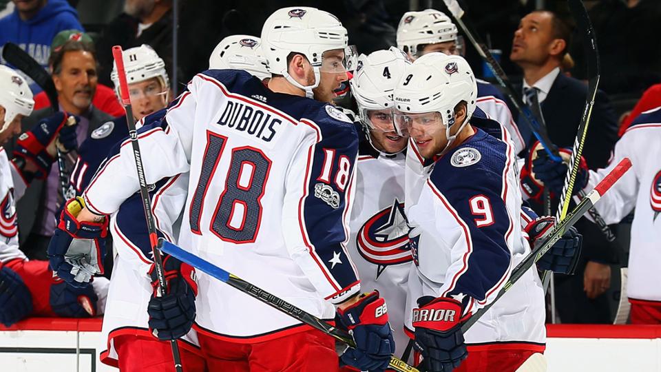 Артемий Панарин (справа) отдал пять результативных передач