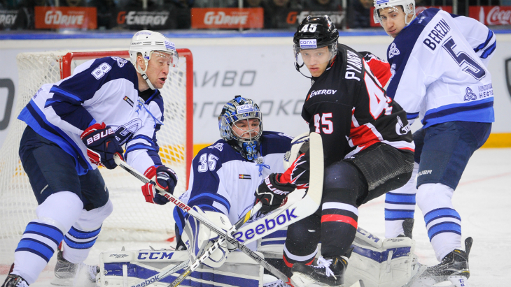 «Авангард» — «Нефтехимик»