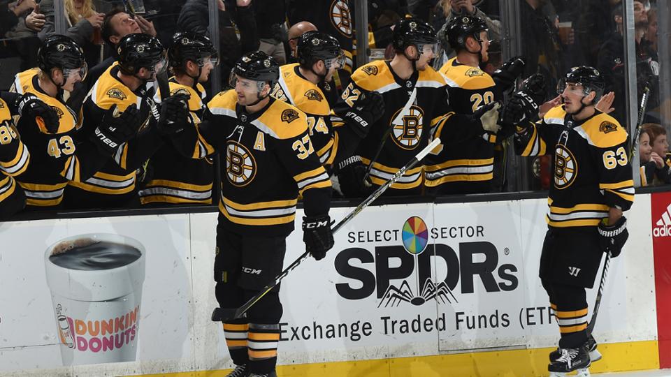 «Бостон» отгрузил семь шайб «Каролине»