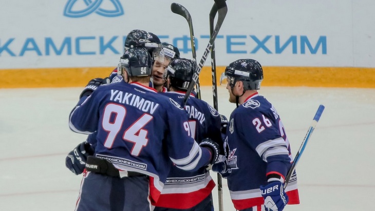 Хоккеисты «Нефтехимика»