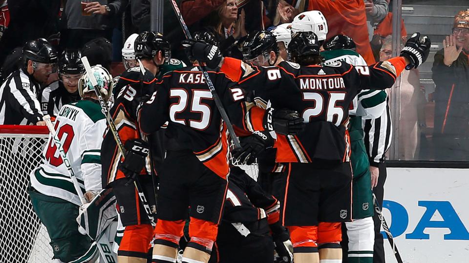 Хоккеисты «Анахайма»