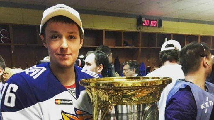 Артем Железков