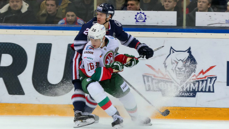 «Нефтехимик»