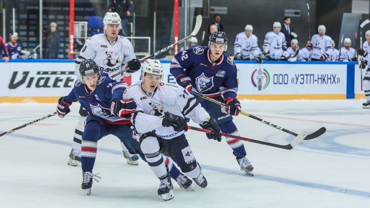 «Трактор» — «Нефтехимик»