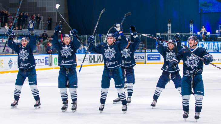 Игроки «Адмирала»