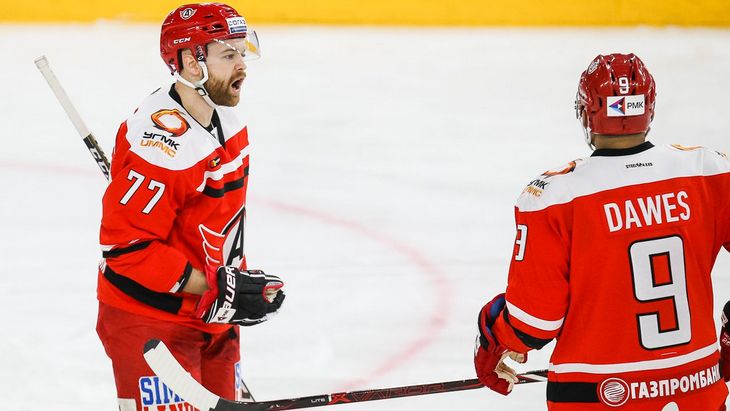 Хоккеисты «Автомобилиста»