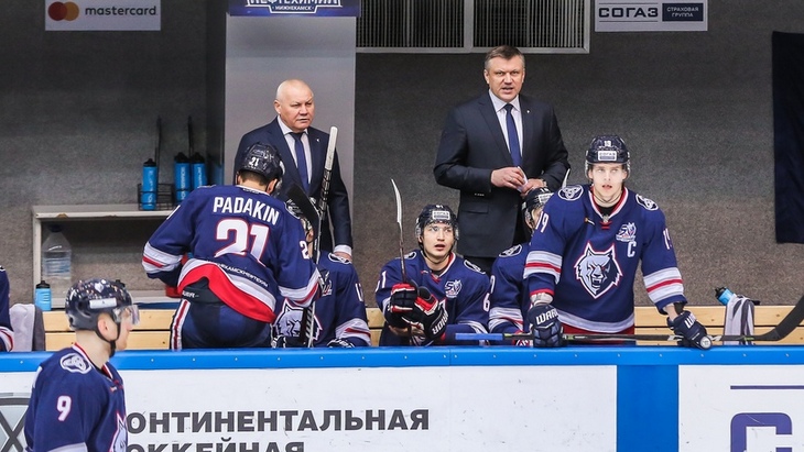 Хоккеисты «Нефтехимика»