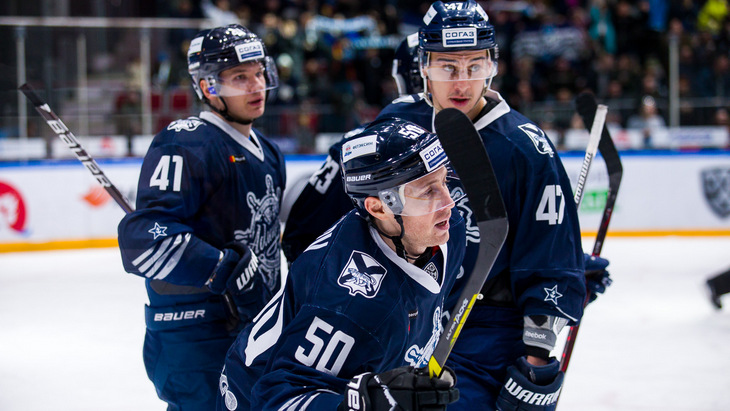 «Адмирал» обошел «Амур» на Востоке