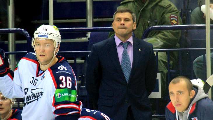 Дмитрий Квартальнов