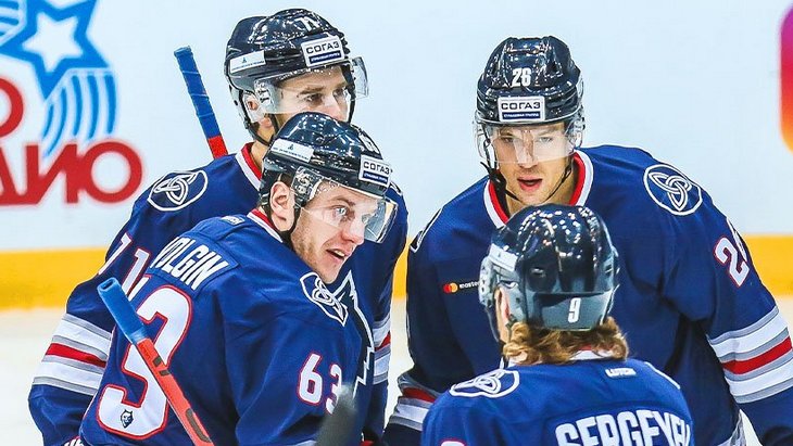 Хоккеисты «Нефтехимика»