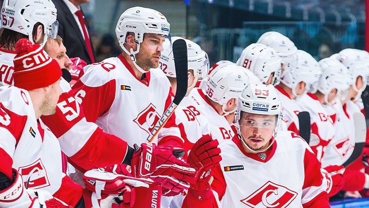 Хоккеисты «Спартака»