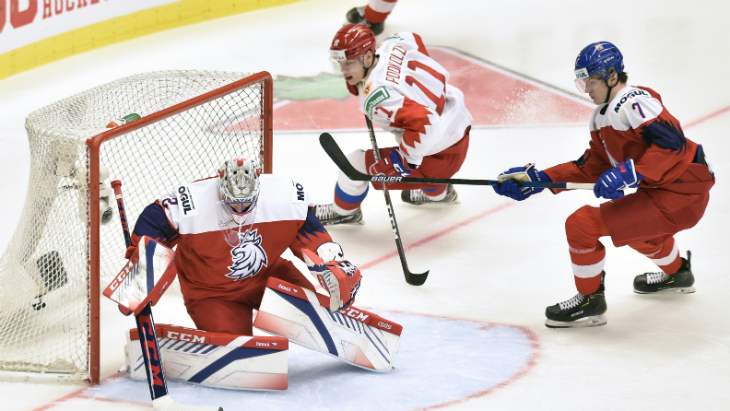 Чешского голкипера россияне успели огорчить не раз