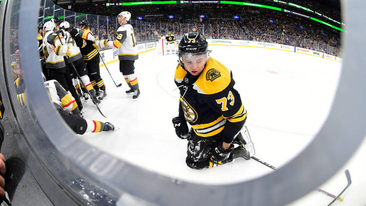 Фрагмент матча с участием «Бостона»