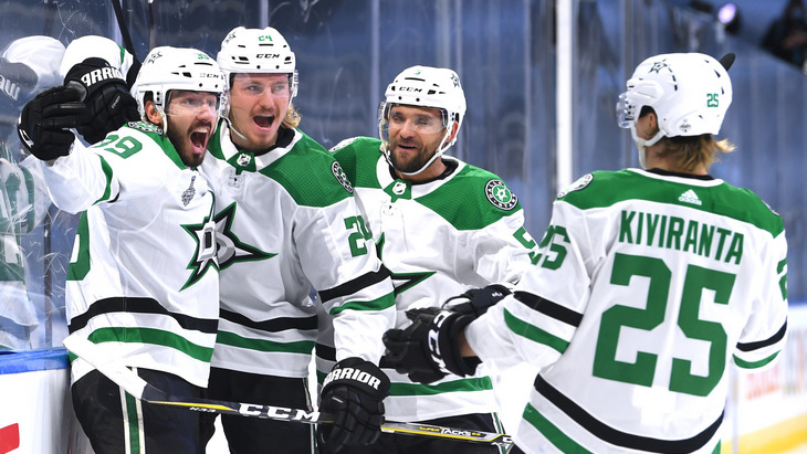 «Даллас» повел в серии с «Тампой»