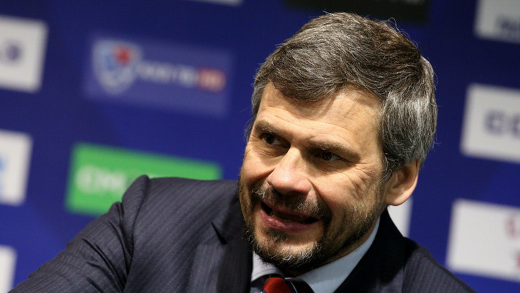 Дмитрий Квартальнов