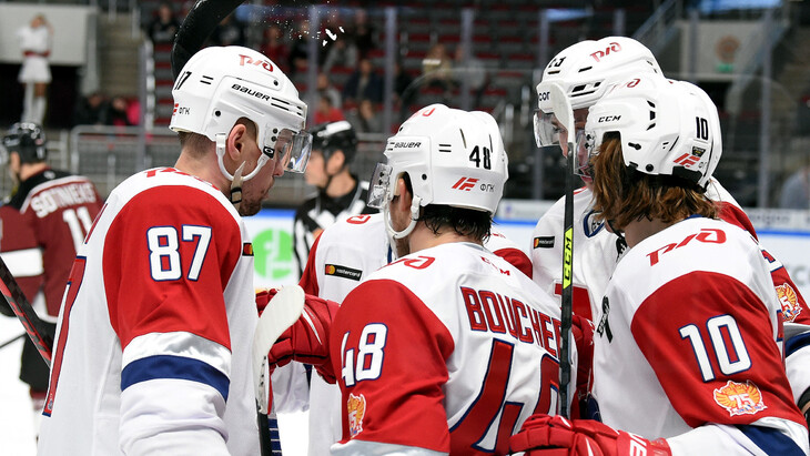 «Локомотив» «Локомотив»