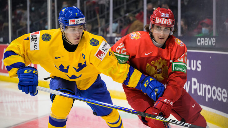 Сборная России пропустила шесть шайб в первом матче МЧМ-2022