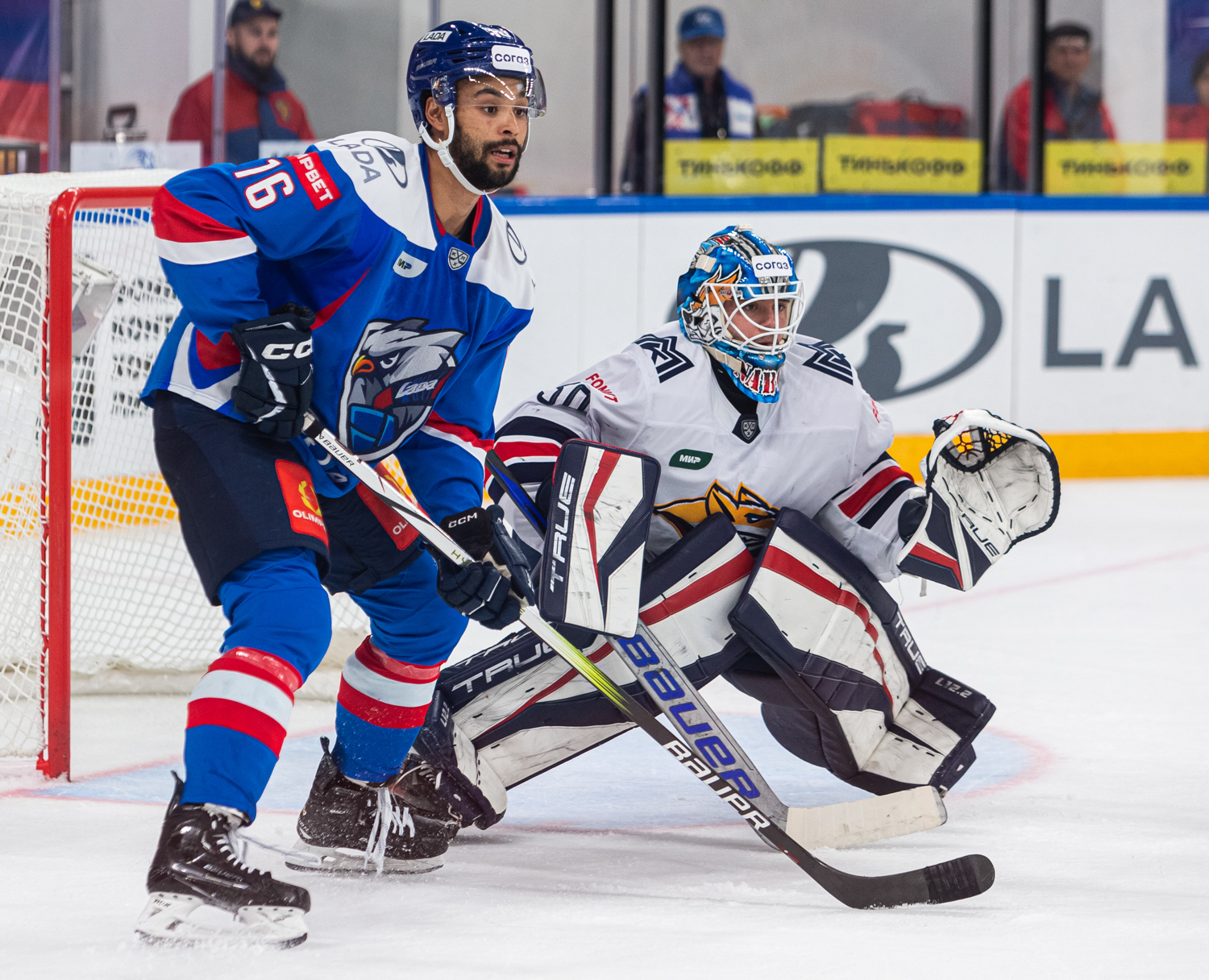 «Лада» в матче с «Металлургом» Мг