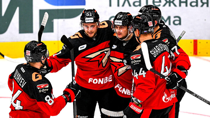 «Авангард» в матче с «Северсталью»