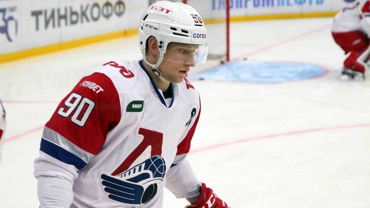 Нападающий «Локомотива» Александр Полунин