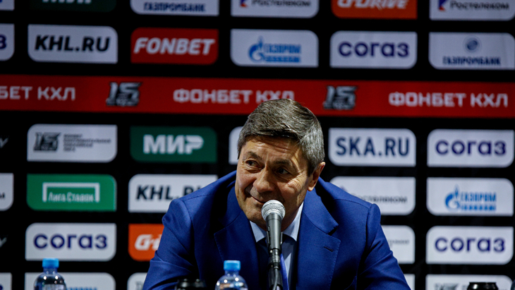 Андрей Мартемьянов — главный тренер «Амура»