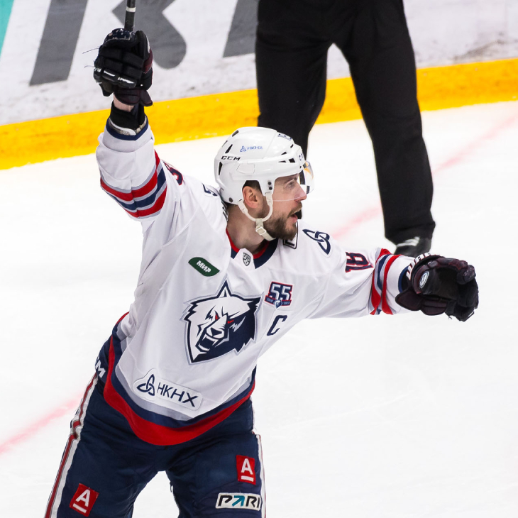 Александр Дергачев — капитан «Нефтехимика»