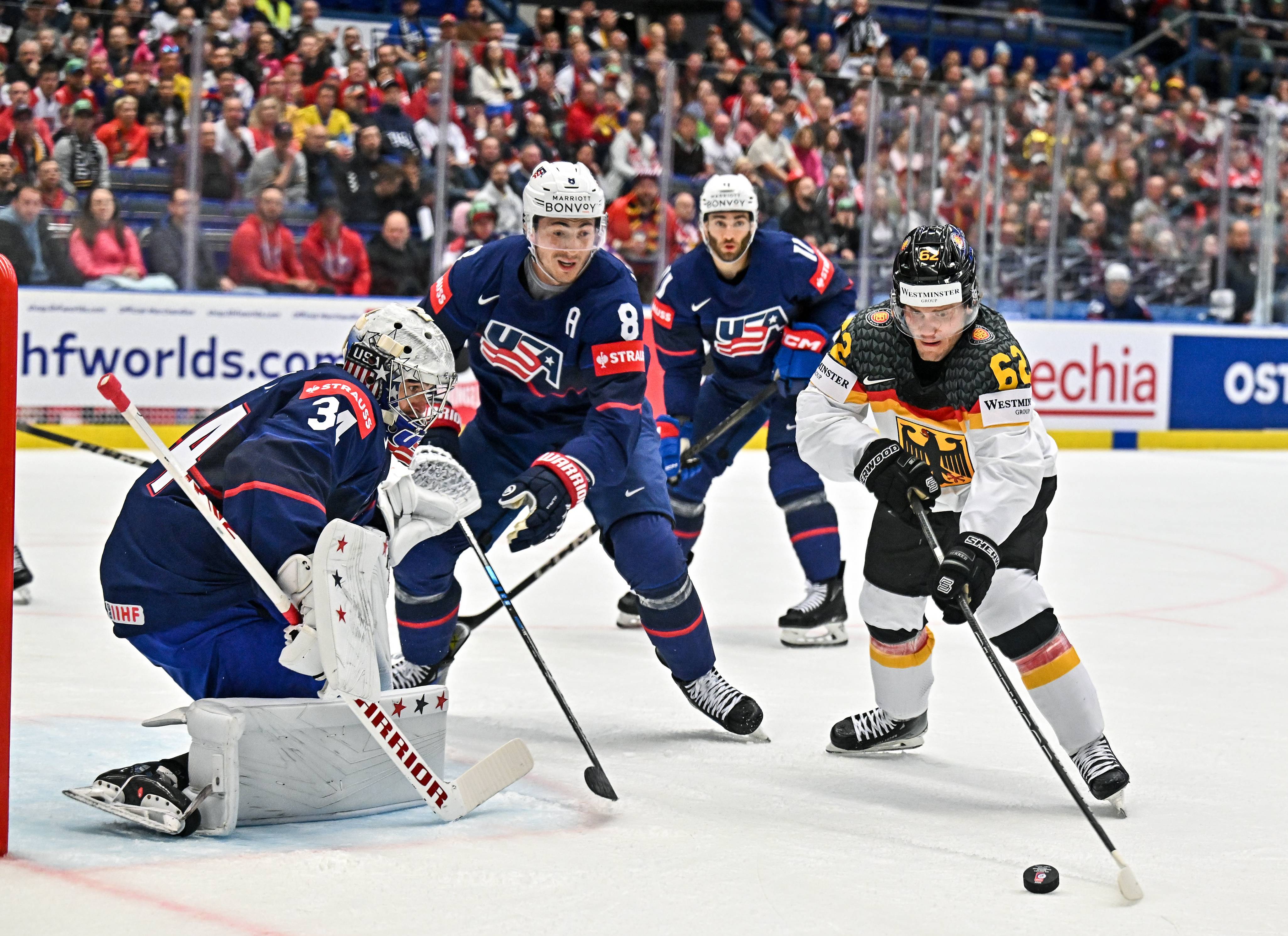 США разгромили Германию — 6:1