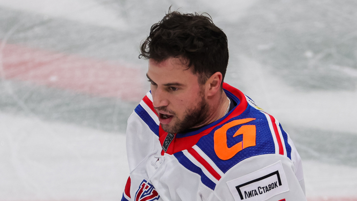 Тони Деанджело — защитник СКА Тони Деанджело — защитник СКА