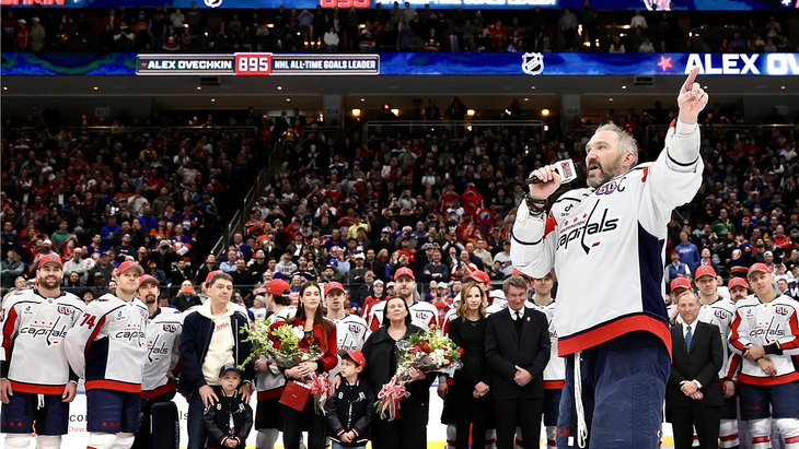 Александр Овечкин забросил 895-ю шайбу