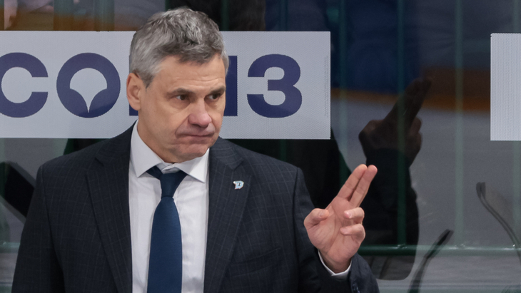 Дмитрий Квартальнов