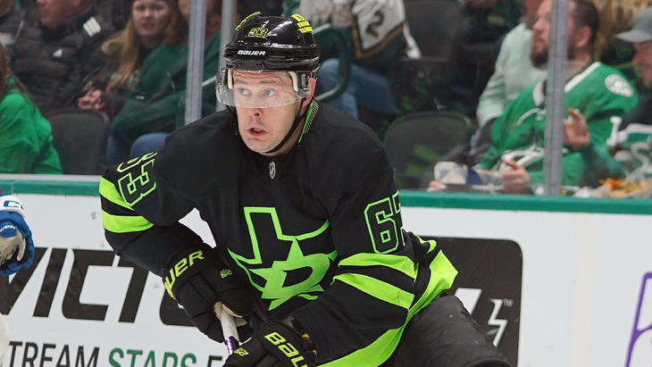 Евгений Дадонов перешел в «Нью-Джерси»