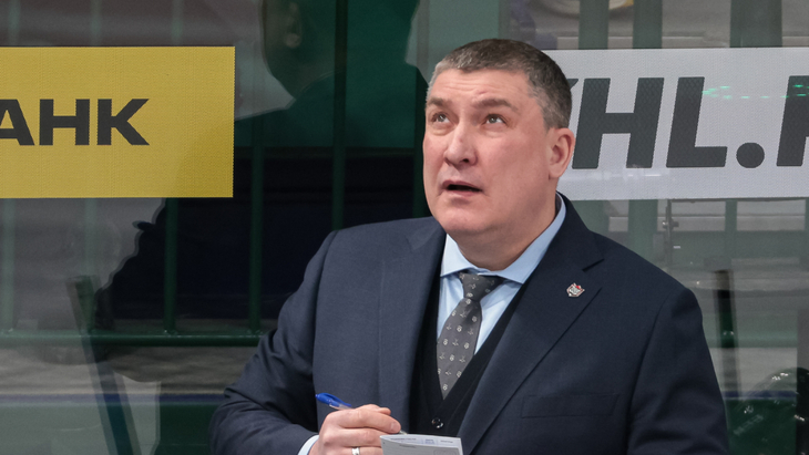 Анвар Гатиятулин — главный тренер «Ак Барса»