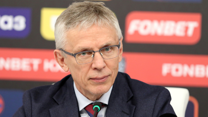 Игорь Ларионов