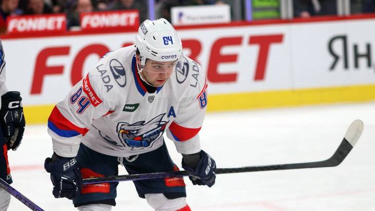 Андрей Алтыбармакян — хоккеист «Лады»