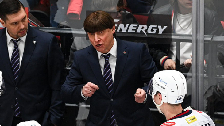 Игорь Гришин — главный тренер «Нефтехимика»