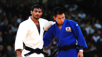 Арсен Галстян (слева)