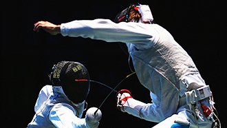 Алексей Черемисинов (справа)