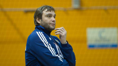 Олег Кулешов