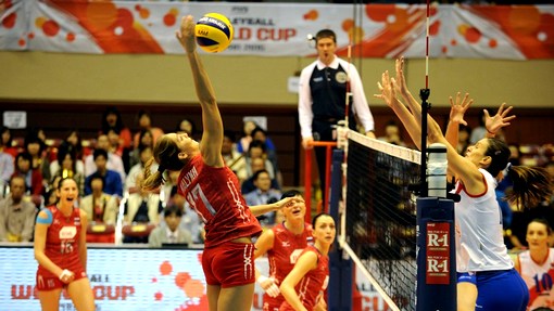 Сборная России проиграла первый матч на Кубке мира в Японии