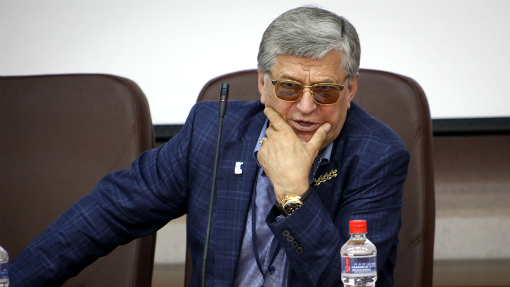 Александр Тихонов