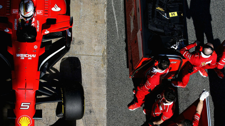 Феттель — лучший в третий день тестов «Ф-1» в Барселоне