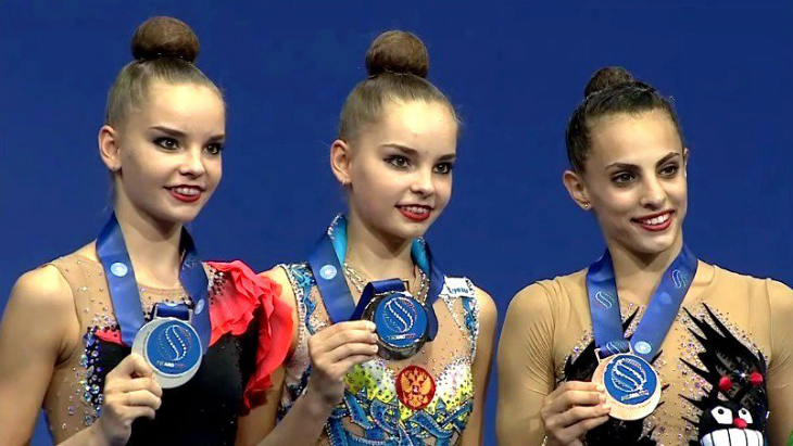 Дина Аверина, Арина Аверина и Линой Ашрам