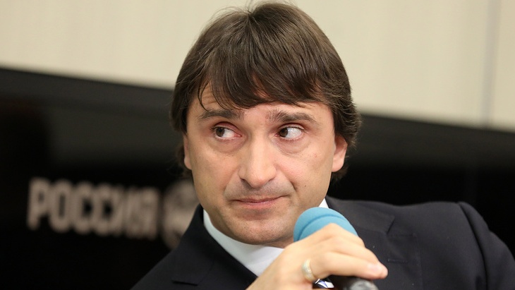 Максим Агапитов