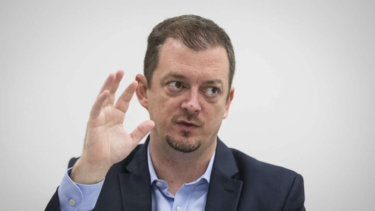 Эндрю Парсонс