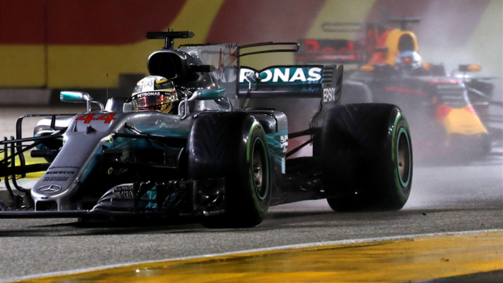 Льюис Хэмилтон