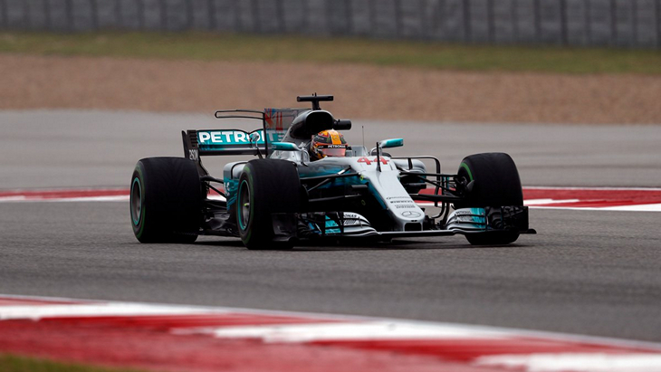 Льюис Хэмилтон